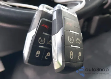 2022 Ram 2500 Laramie 4X4 6'4 Box z USA, uszkodzony, nr VIN 3C6UR5FL5NG313321